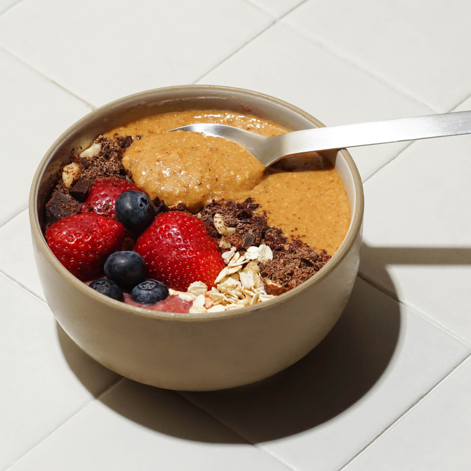 cravers hazelnut butter smoothie bowl